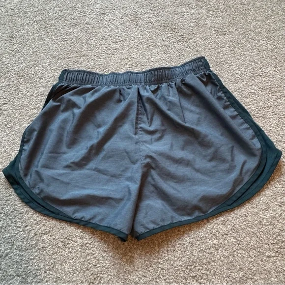 Women’s Nike Dri-Fit Running Shorts Bundle of 4 Shorts - Picture 5 of 9